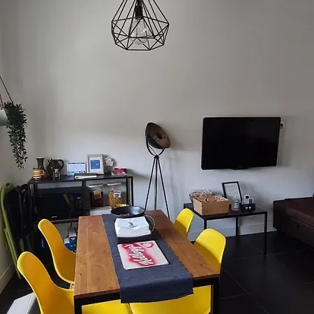 Efeso 19 Gasthuis 4*